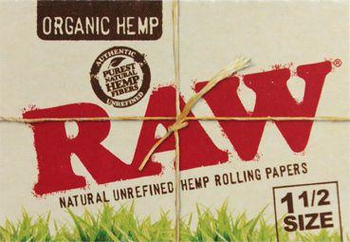 Бумага RAW Organic Papers 1 1/2 - Самокрутки - Бумага RAW - Магазин вапорайзеров, бонгов и лучших аксессуаров для курения  rastastore.ru